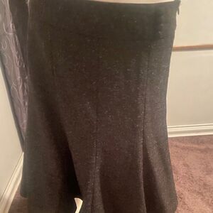 George Me Design by Mark Eisen Black/Gray Tweed pleated bottom skirt, size 14